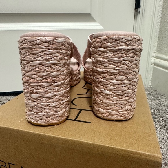 Matisse Raffia Sandals -10 - Picture 6 of 10